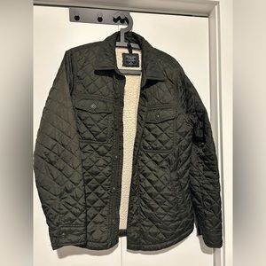 Abercrombie & Fitch Mens Size Medium Olive Green Quilted Jacket With Sherpa